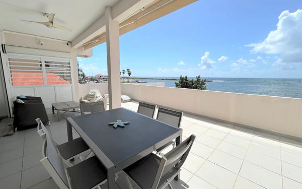 Appartement à vendre    3 pièces • 93,20 m2 Saint-François