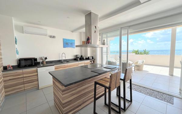 Appartement à vendre    3 pièces • 93,20 m2 Saint-François