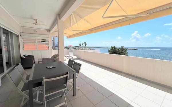 Appartement à vendre    3 pièces • 93,20 m2 Saint-François