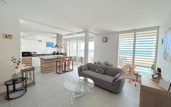 Appartement à vendre    3 pièces • 93,20 m2 Saint-François