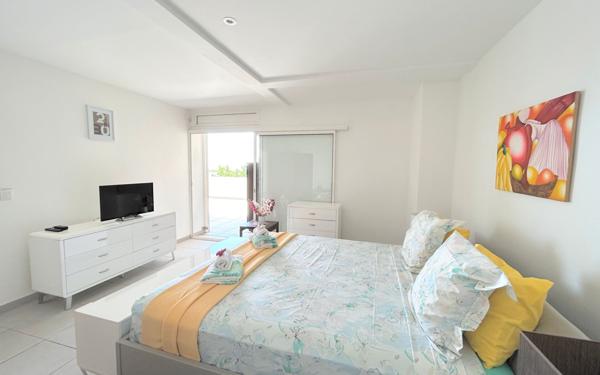 Appartement à vendre    3 pièces • 93,20 m2 Saint-François