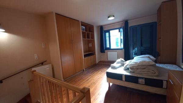 31310: MONTESQUIEU: Loue maison T2