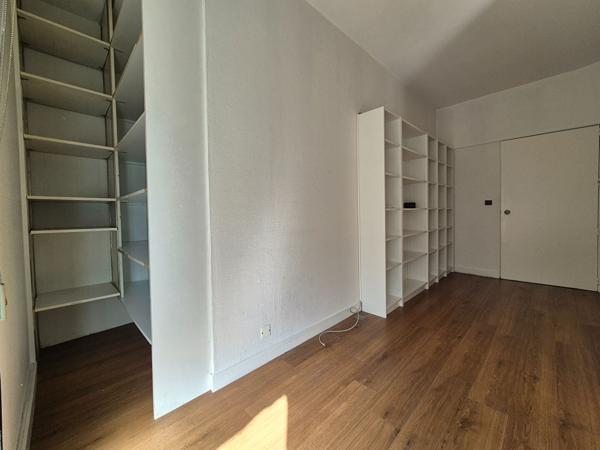 NANTES – rue Racine – bureaux de 58m² avec terrasse