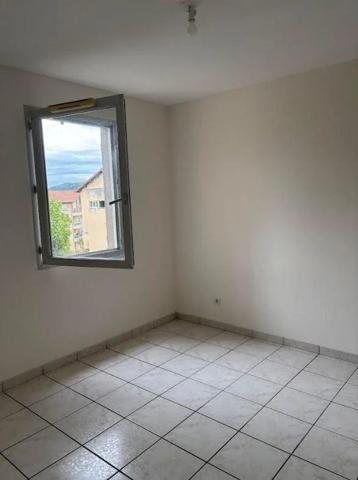 Appartement à louer à Condrieu (69420)