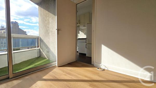 Appartement T1 à vendre  1 pièce - 28,77 m2 PARIS - 75018