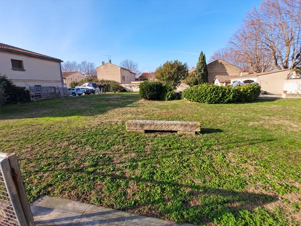 Maison Eyguieres 6 pièce(s) 241 m2 + Terrain de 4000m2