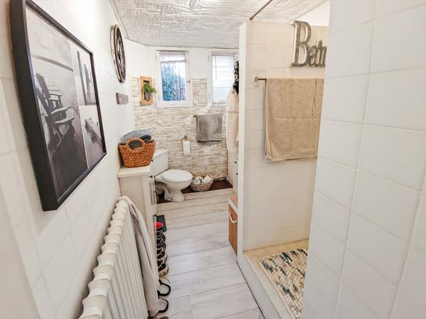 Maison Eyguieres 6 pièce(s) 241 m2 + Terrain de 4000m2