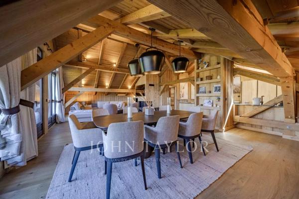 APPARTEMENT EN DUPLEX - MONT D'ARBOIS