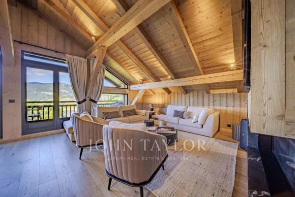 APPARTEMENT EN DUPLEX - MONT D'ARBOIS