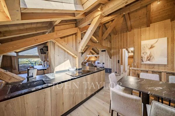 APPARTEMENT EN DUPLEX - MONT D'ARBOIS