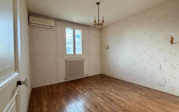 Maison à vendre    5 pièces • 91 m2 Champigny-sur-Marne