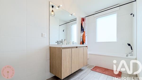 Maison à vendre 6 pièces 114 m² Châtel-Saint-Germain