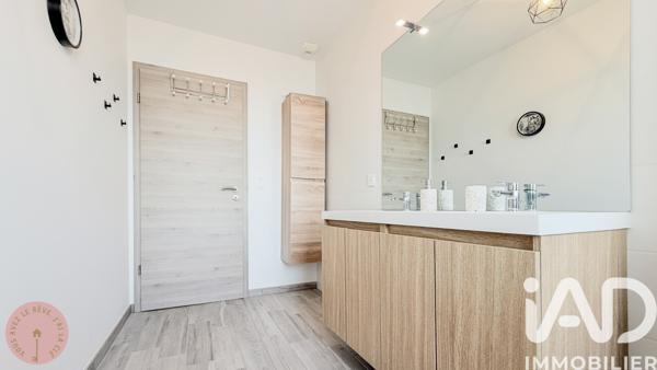 Maison à vendre 6 pièces 114 m² Châtel-Saint-Germain