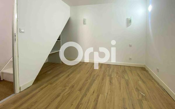 Maison à vendre    3 pièces •  Saumur