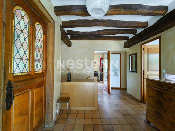 BELLE VIGNE EN LAYON - Propriété entre Champs sur Layon et Rablay sur Layon : 2 hectares, étang privé, 190 m² de charme et nature préservée. Un bien unique et incomparable.