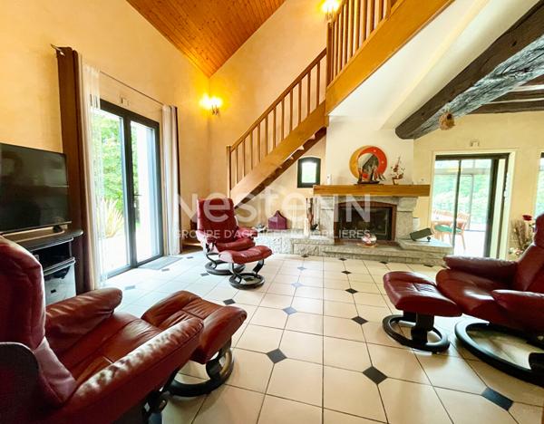 BELLE VIGNE EN LAYON - Propriété entre Champs sur Layon et Rablay sur Layon : 2 hectares, étang privé, 190 m² de charme et nature préservée. Un bien unique et incomparable.