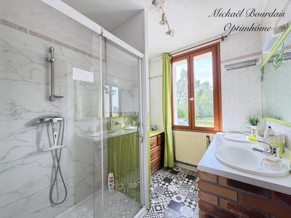🏡 Maison familiale de caractère 190 m2 – 5 chambres – Environnement calme – Proche centre de La Flèche