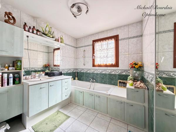 🏡 Maison familiale de caractère 190 m2 – 5 chambres – Environnement calme – Proche centre de La Flèche