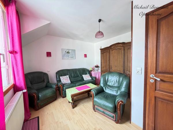 🏡 Maison familiale de caractère 190 m2 – 5 chambres – Environnement calme – Proche centre de La Flèche