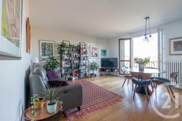 Appartement F4 à vendre  4 pièces - 80,27 m2 ST MAUR DES FOSSES - 94