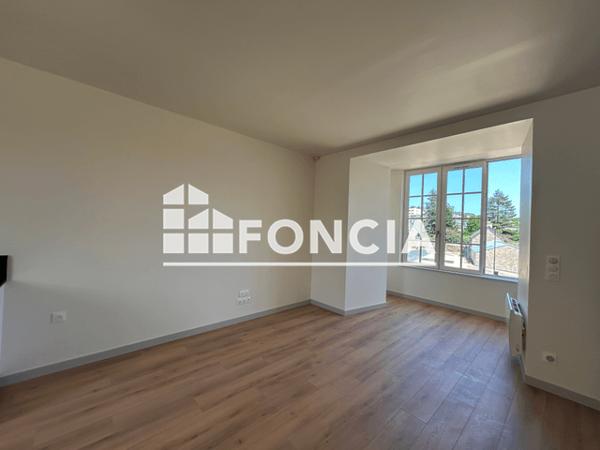 Location Appartement 2 pièces 45.63 m² - Guingamp 22200