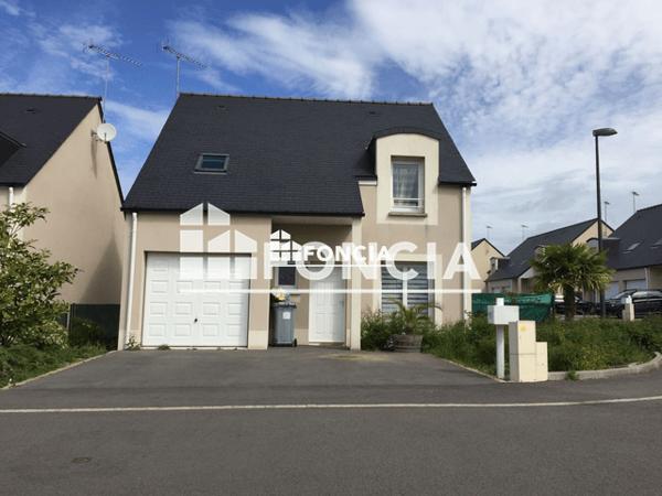 Location Maison 4 pièces 87.69 m² - 57 RUE DES AUBEPINES Plogonnec 29180