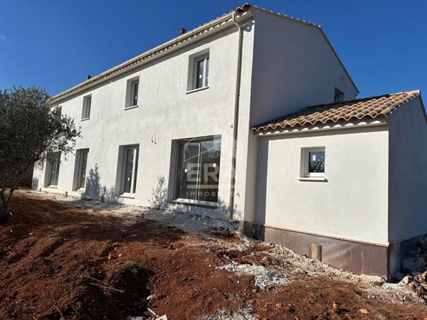 A VENDRE 83470 SAINT MAXIMIN LA SAINTE BAUME  MAISON 100M² SUR 684M² DE JARDIN