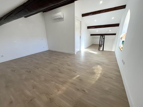 Marseille (13008) 8ème BORELY- Plages T2 Duplex rénové dans Bastide