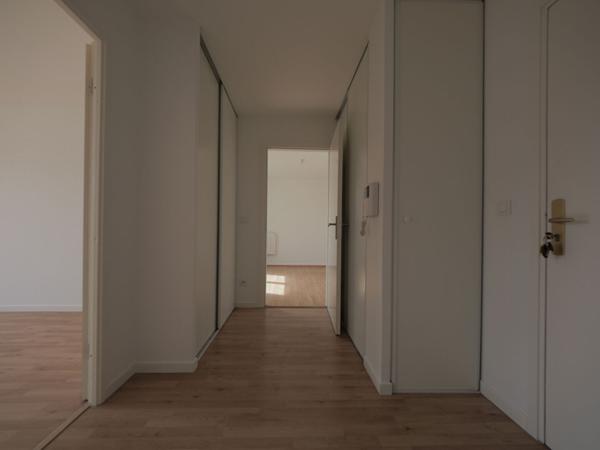 Appartement Romainville 2 pièce(s) 50.7 m2