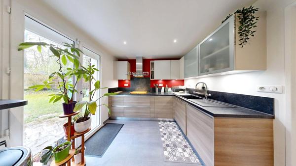 Maison Jouy Le Moutier 7 pièce(s) 130 m2