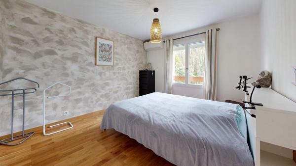 Maison Jouy Le Moutier 7 pièce(s) 130 m2