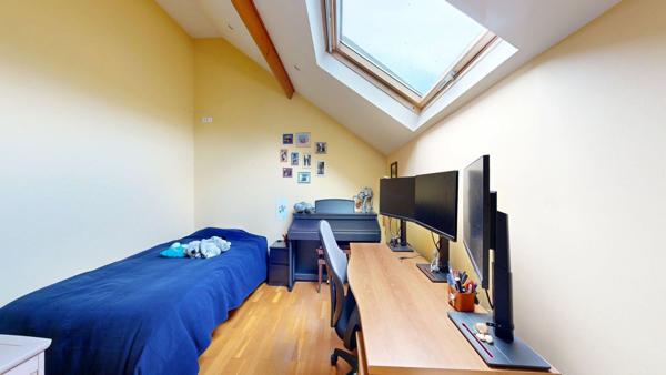 Maison Jouy Le Moutier 7 pièce(s) 130 m2