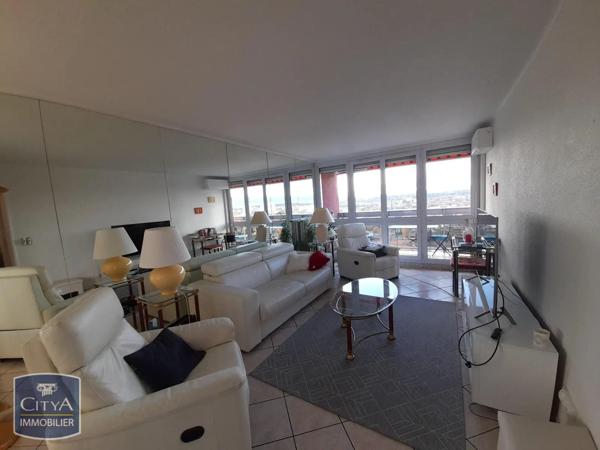 Appartement à louer 3 pièces 84.05m²