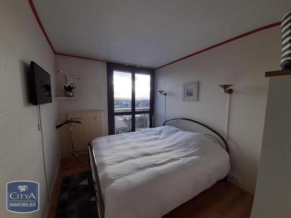 Appartement à louer 3 pièces 84.05m²