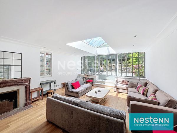 MAISON DE VILLE 4 CHAMBRES AVEC JARDIN CLOS QUARTIER SAINT MICHEL