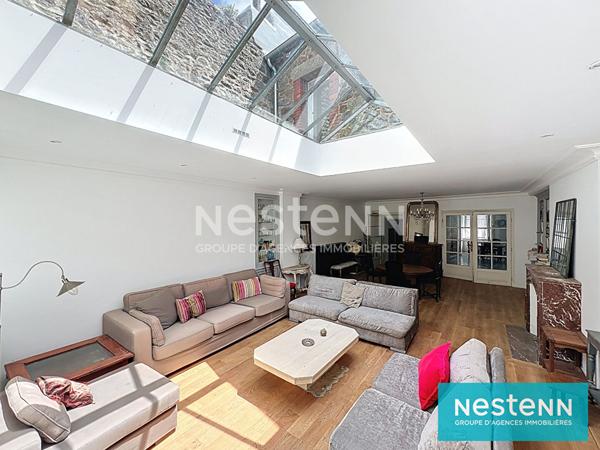 MAISON DE VILLE 4 CHAMBRES AVEC JARDIN CLOS QUARTIER SAINT MICHEL