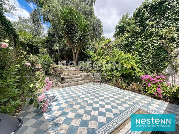 MAISON DE VILLE 4 CHAMBRES AVEC JARDIN CLOS QUARTIER SAINT MICHEL