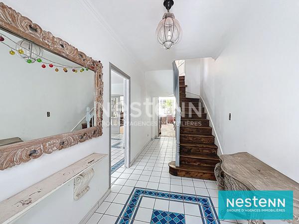 MAISON DE VILLE 4 CHAMBRES AVEC JARDIN CLOS QUARTIER SAINT MICHEL