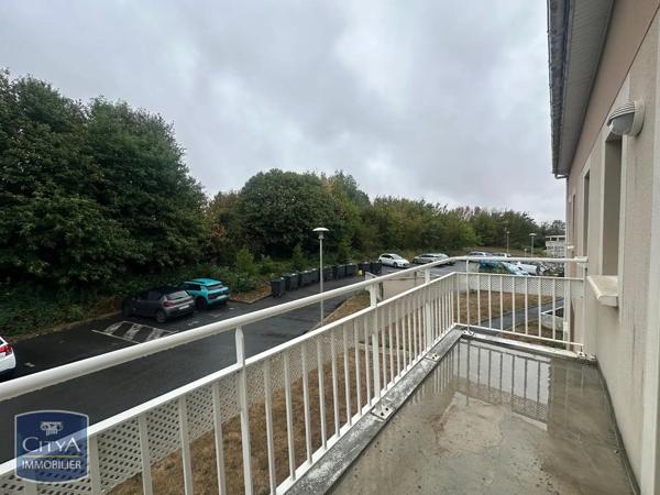 Appartement à louer 3 pièces 67.09m² Pouzauges (85700)
