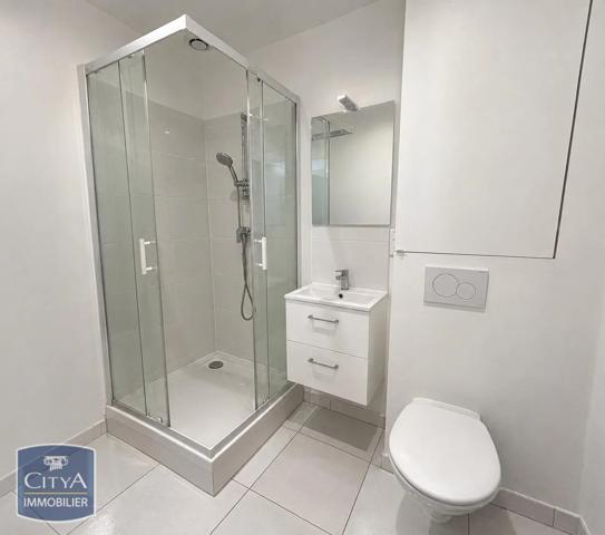Appartement à louer 1 pièce 26.9m² Toulon (83000)