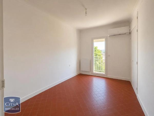 Appartement à louer 3 pièces 45.28m² Carpentras (84200)