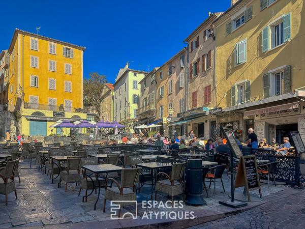 Propriété historique vue mer en cœur de ville