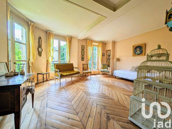 Appartement 7 pièces de 170 m² à Versailles (78000)