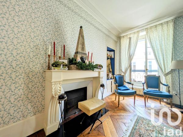 Appartement 7 pièces de 170 m² à Versailles (78000)