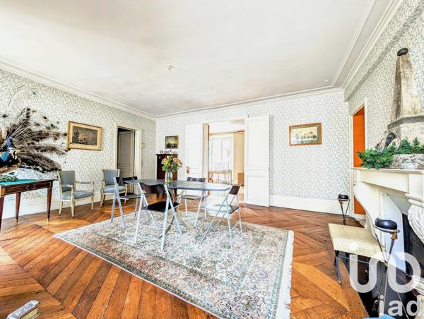 Appartement 7 pièces de 170 m² à Versailles (78000)