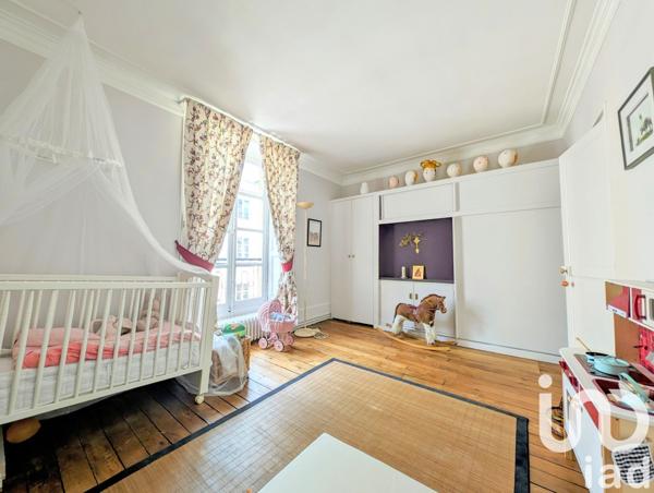 Appartement 7 pièces de 170 m² à Versailles (78000)