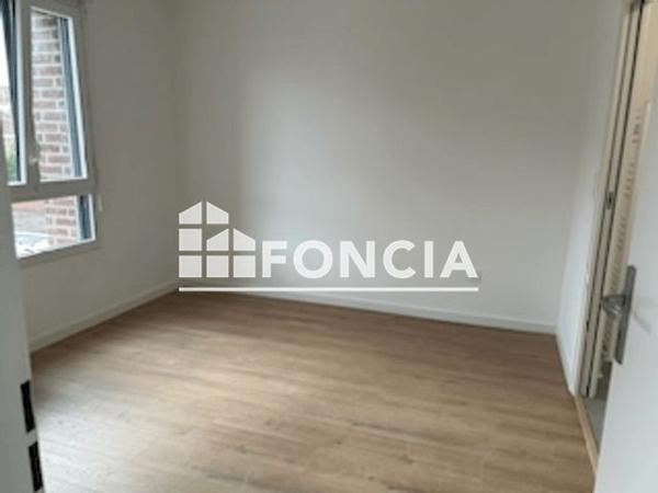 Location Appartement 2 pièces 40.3 m² - 65 RUE SAINTE HELENE La Madeleine 59110