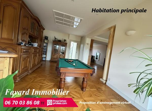 Propriété avec 3 logements indépendants, piscine couverte et vue dégagée ? Saint-Mexant