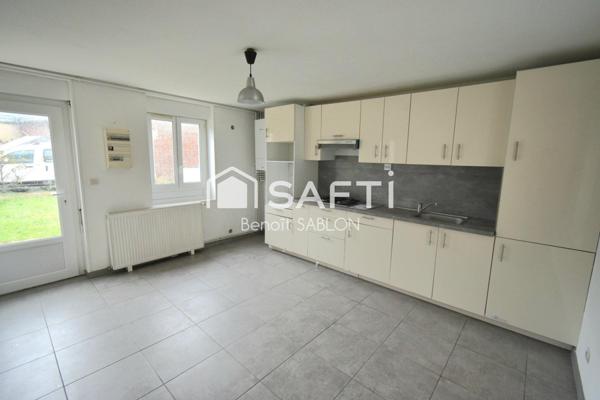 Maison 3 chambres, jardin, parkings et dépendance