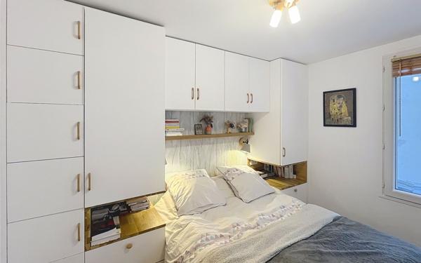 Appartement à vendre    3 pièces • 73 m2 Paris 15